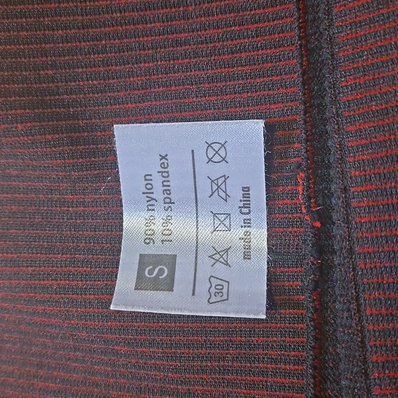 Women Small Black Red‎ Compression Mesh Vent Active Workout Yoga Leggings - Picture 2 of 8